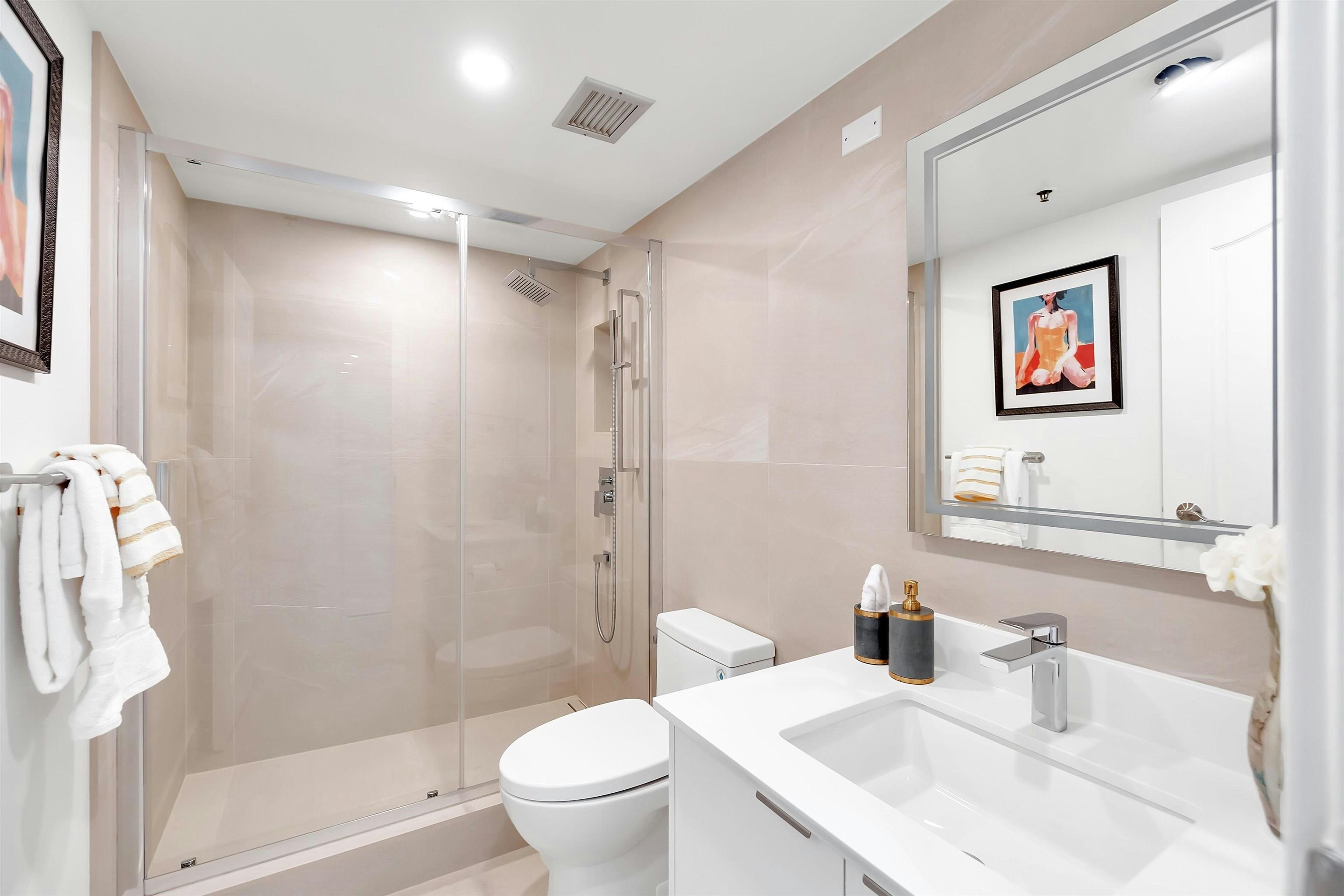 602-1177 Pacific Boulevard, Vancouver, BC, V6Z 2R8 - 27