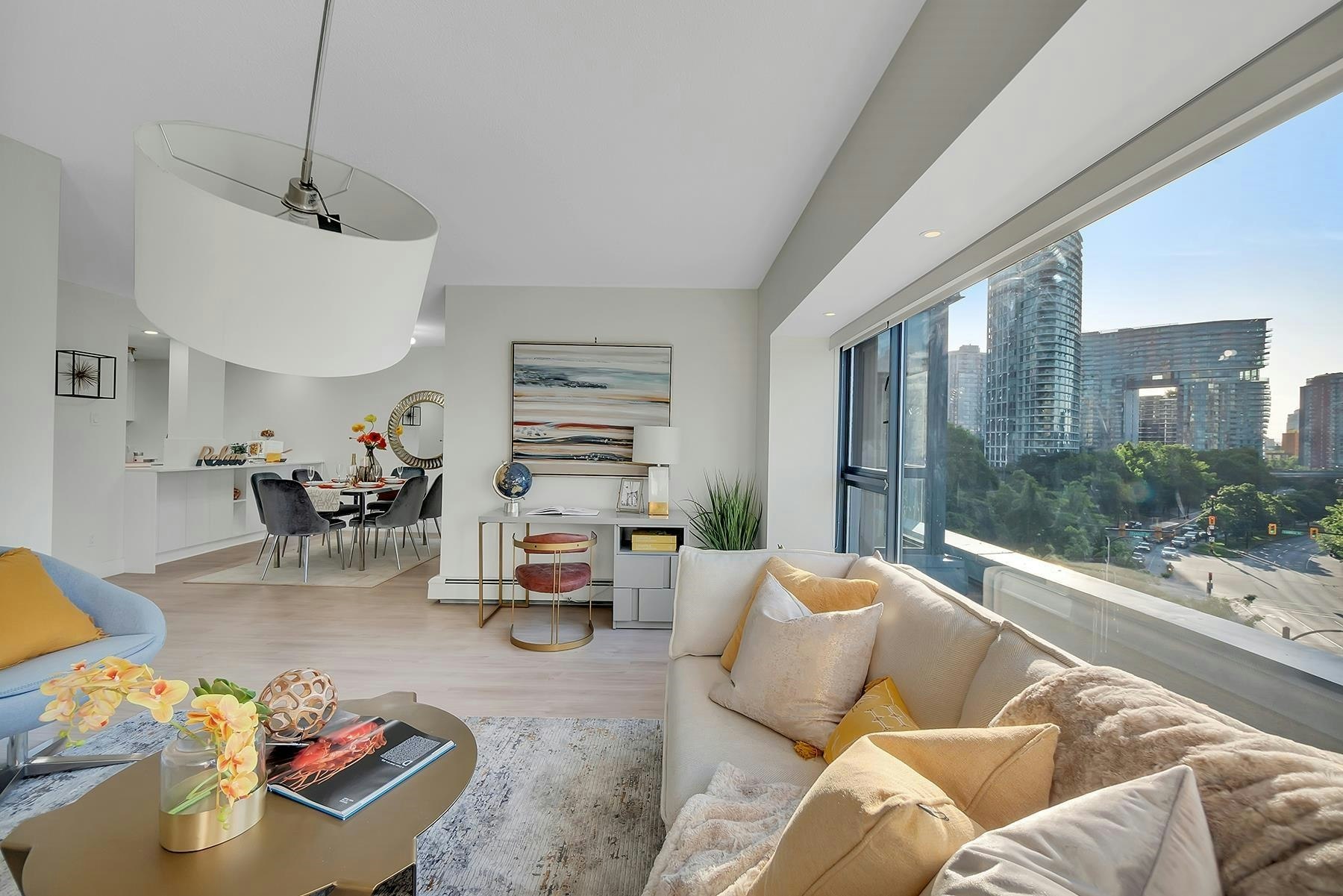 602-1177 Pacific Boulevard, Vancouver, BC, V6Z 2R8 - 3