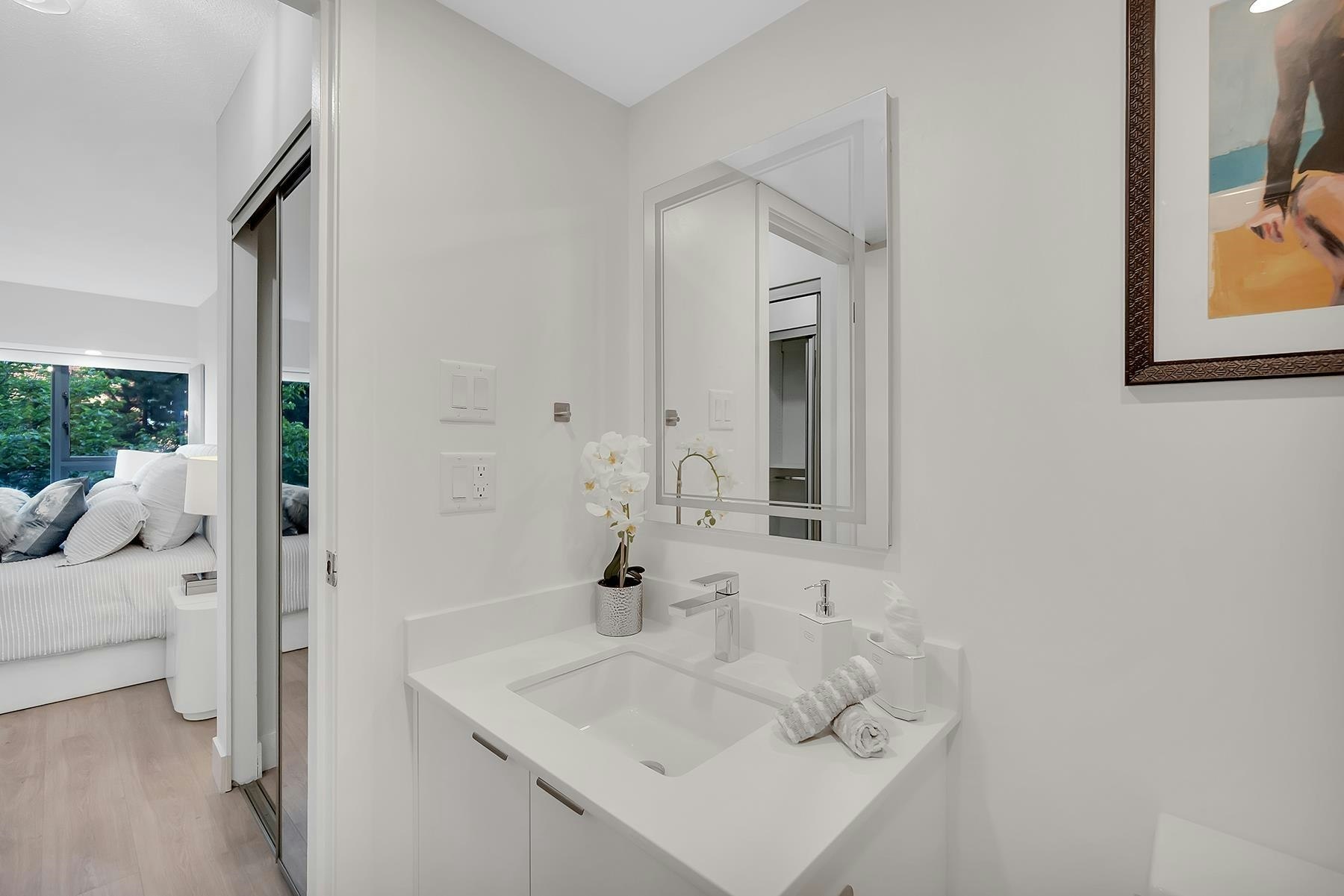 602-1177 Pacific Boulevard, Vancouver, BC, V6Z 2R8 - 24
