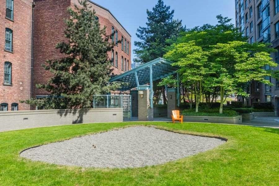 602-1177 Pacific Boulevard, Vancouver, BC, V6Z 2R8 - 30