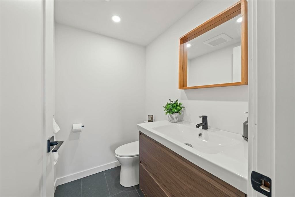 206-327 W 2nd Street, North Vancouver, BC, V7M 1E2 - 7