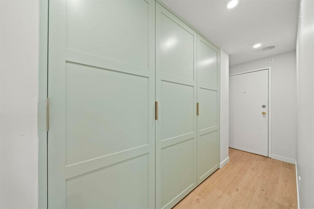 206-327 W 2nd Street, North Vancouver, BC, V7M 1E2 - 9