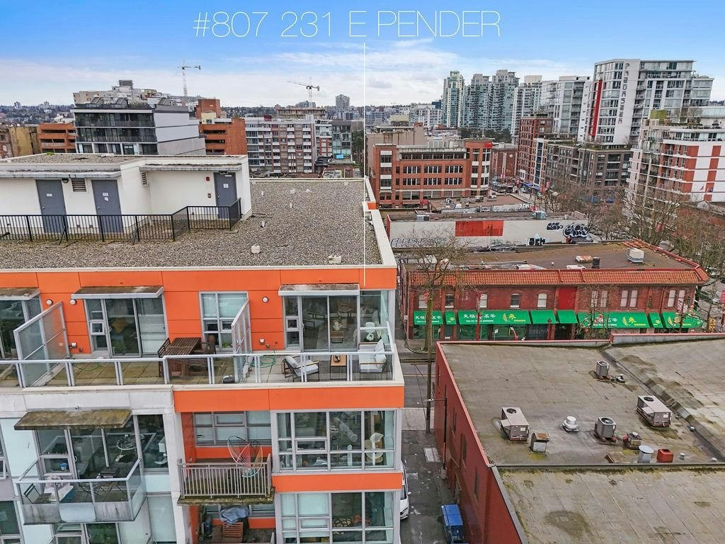 807-231 E Pender Street - 2