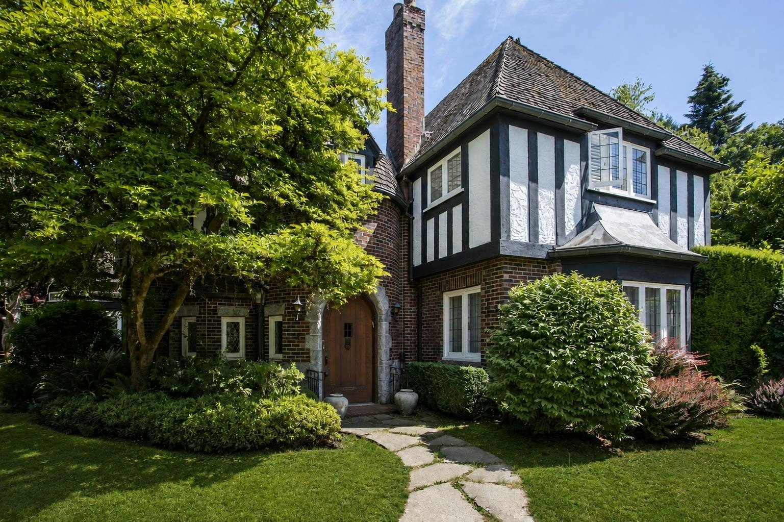 4576 Connaught Drive, Vancouver, BC, V6J 4E2
