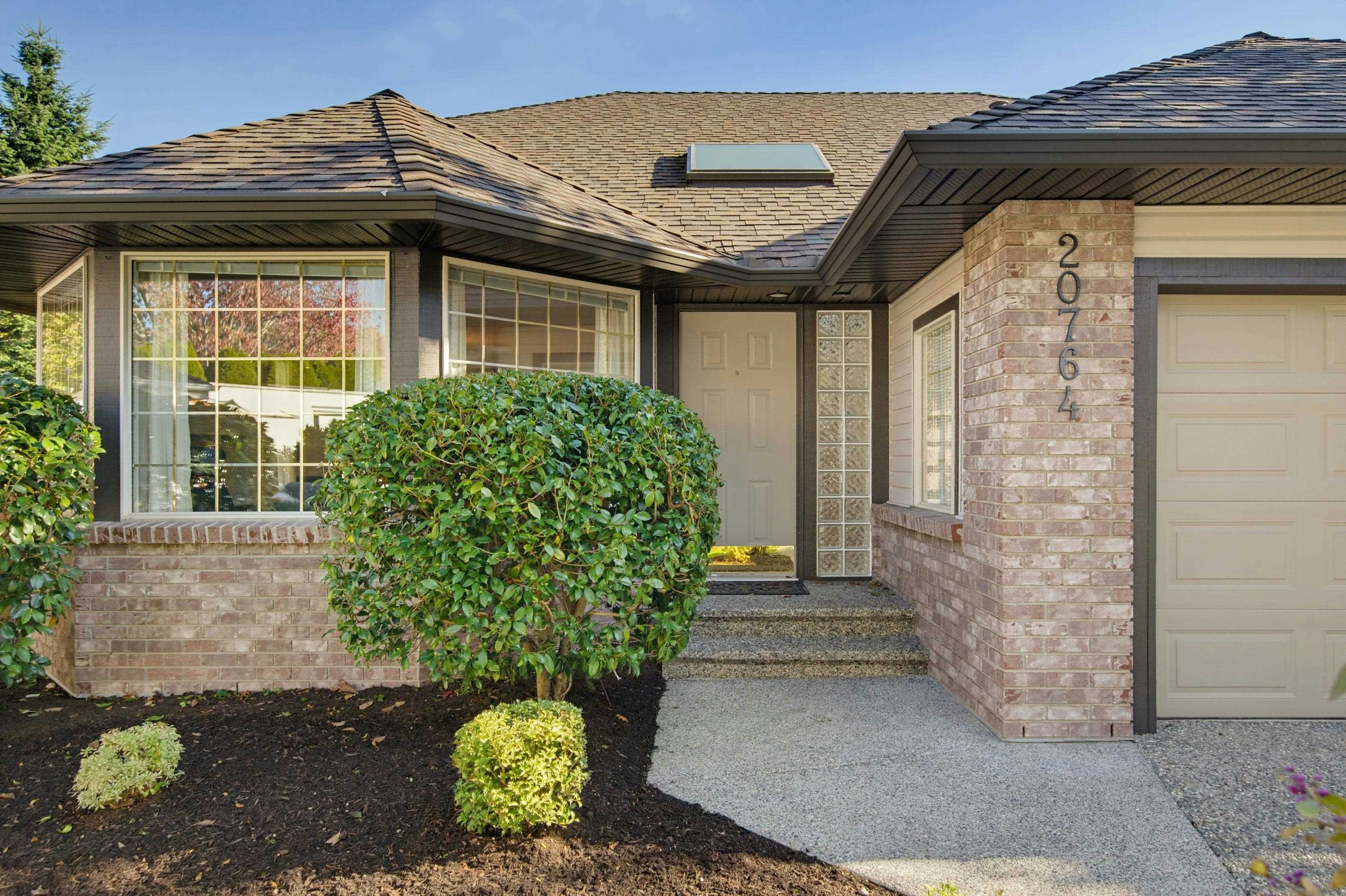 20764 91a Avenue - 2