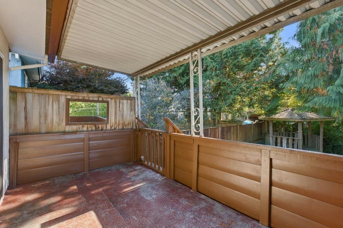14036 102a Avenue, Surrey, BC, V3T 1P9 - 9