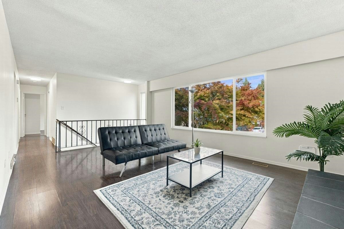 14036 102a Avenue, Surrey, BC, V3T 1P9 - 4