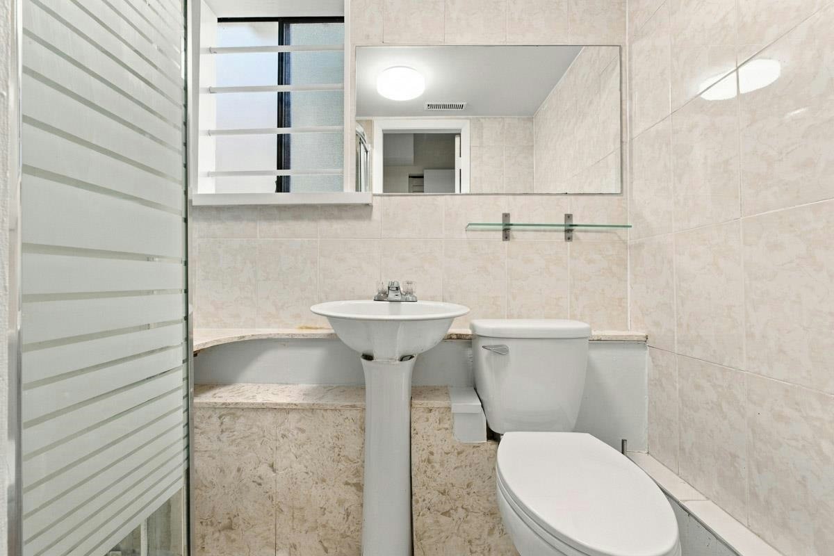14036 102a Avenue, Surrey, BC, V3T 1P9 - 25