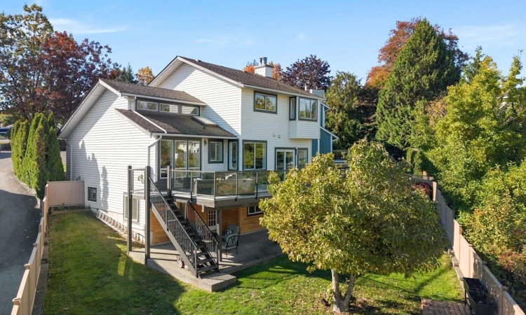 2137 Parapet Terrace