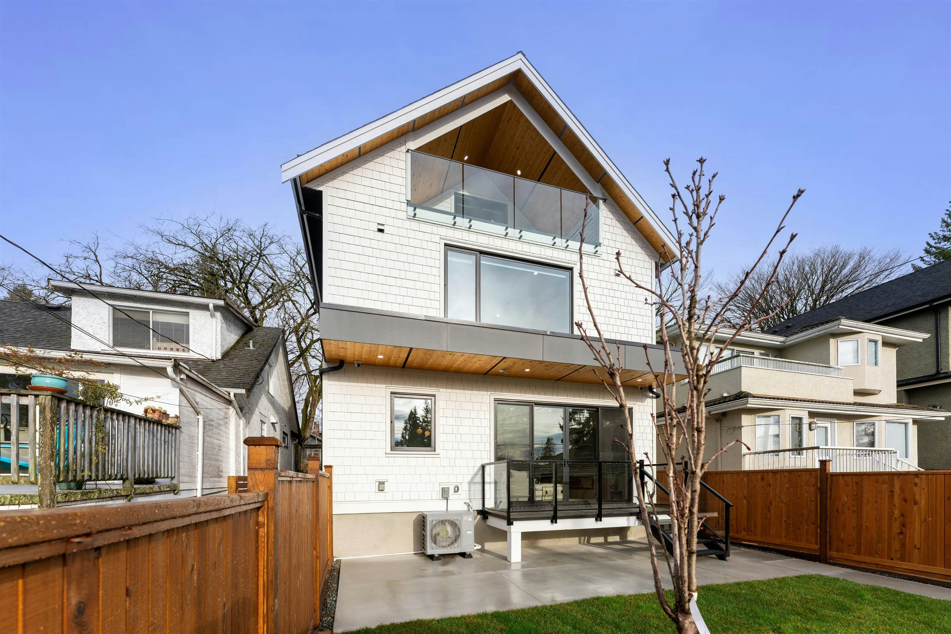 2-3218 W 38th Avenue - 3