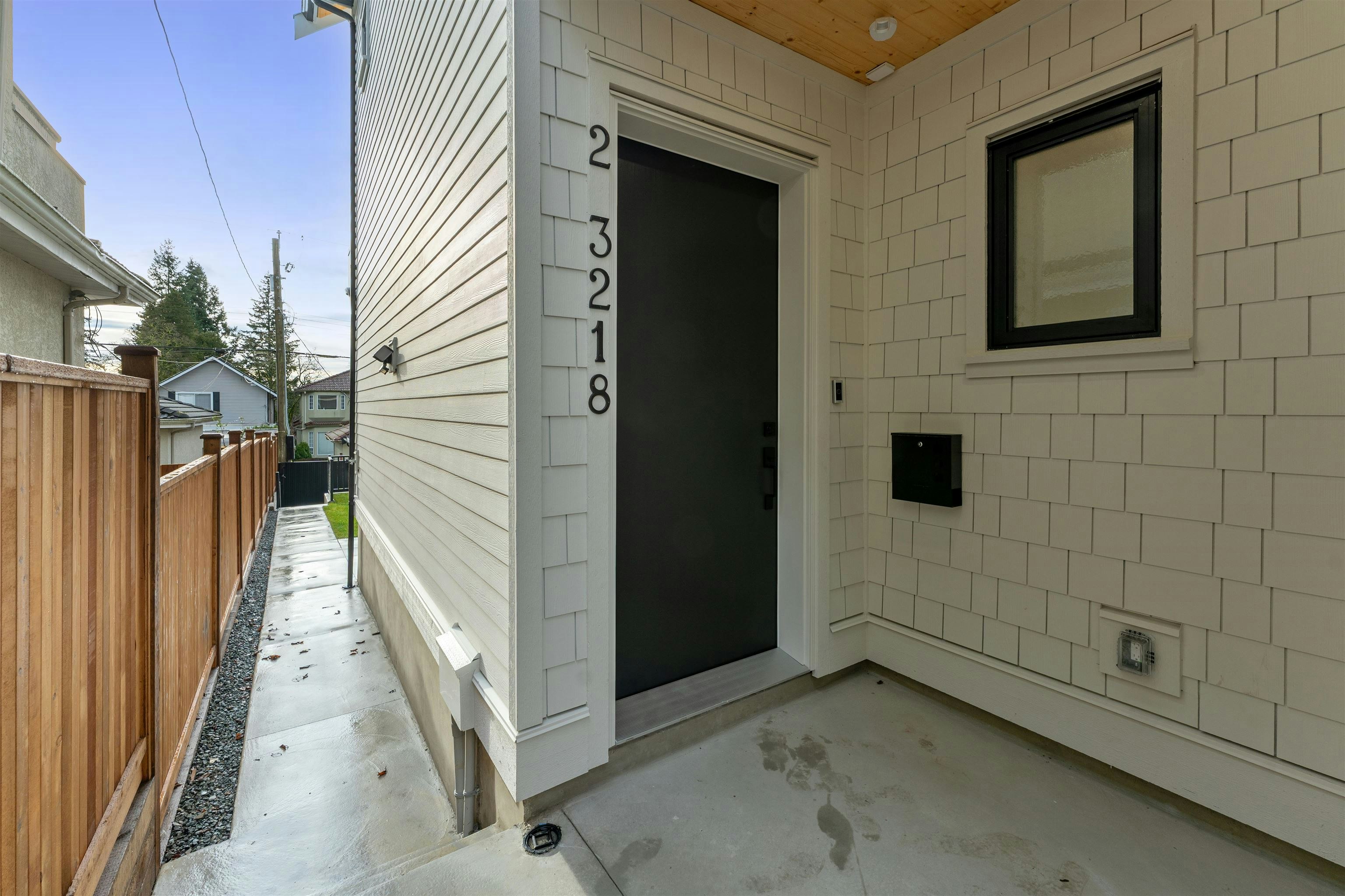 2-3218 W 38th Avenue, Vancouver, BC, V6N 2X6
