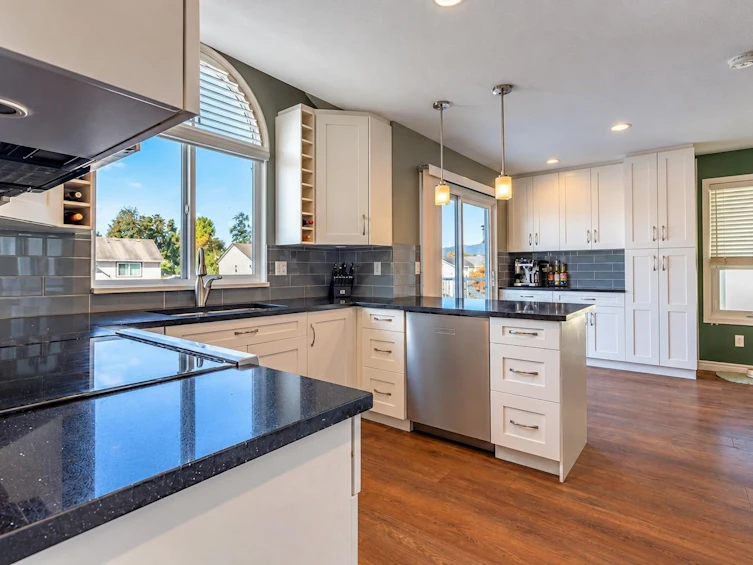 12362 188a Street, Pitt Meadows, BC, V3Y 2H4 - 9