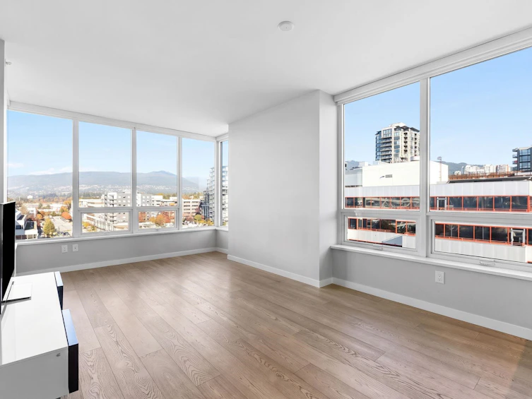 806-118 Carrie Cates Court, North Vancouver, BC, V7L 0B2 - 22