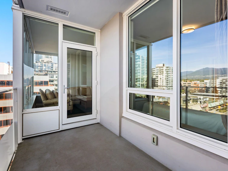 806-118 Carrie Cates Court, North Vancouver, BC, V7L 0B2 - 30