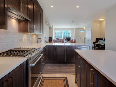 16439 24 Avenue - 5