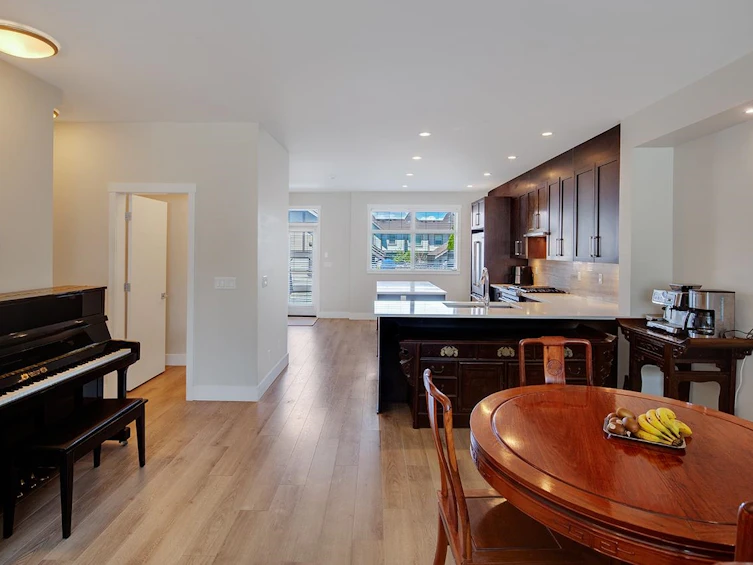 16439 24 Avenue, Surrey, BC, V3Z 0V8 - 12