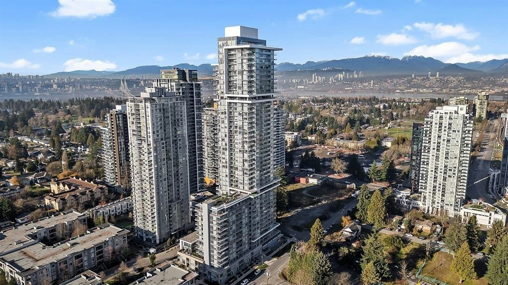 2404-13350 Central Avenue, Surrey, BC, V3T 0S1 - 2