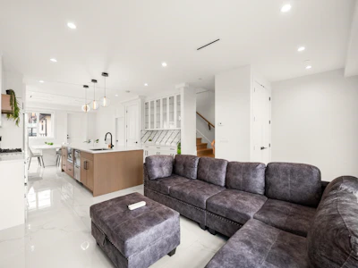 1369 E 63rd Avenue - 4