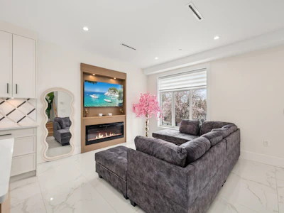 1371 E 63rd Avenue - 2