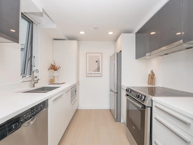 1602-1323 Homer Street, Vancouver, BC, V6B 5M9 - 11
