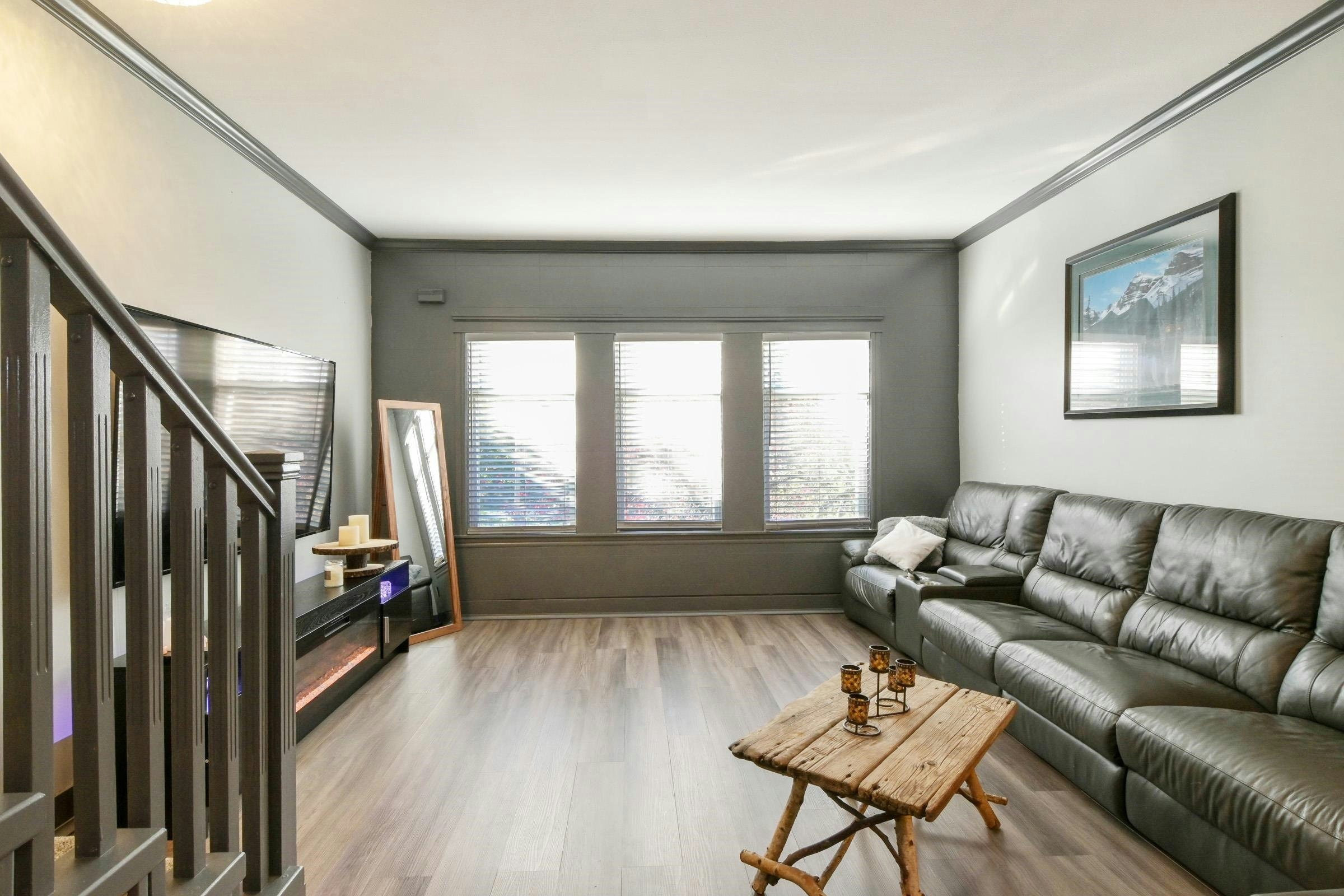 9-5988 Old Mclellan Road, Surrey, BC, V3S 1N3 - 3