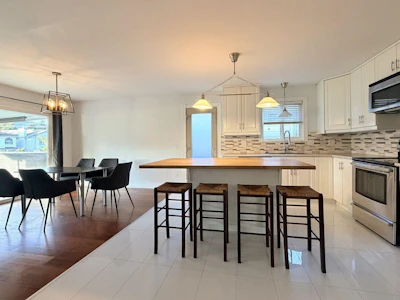 1944 Prairie Avenue - 5
