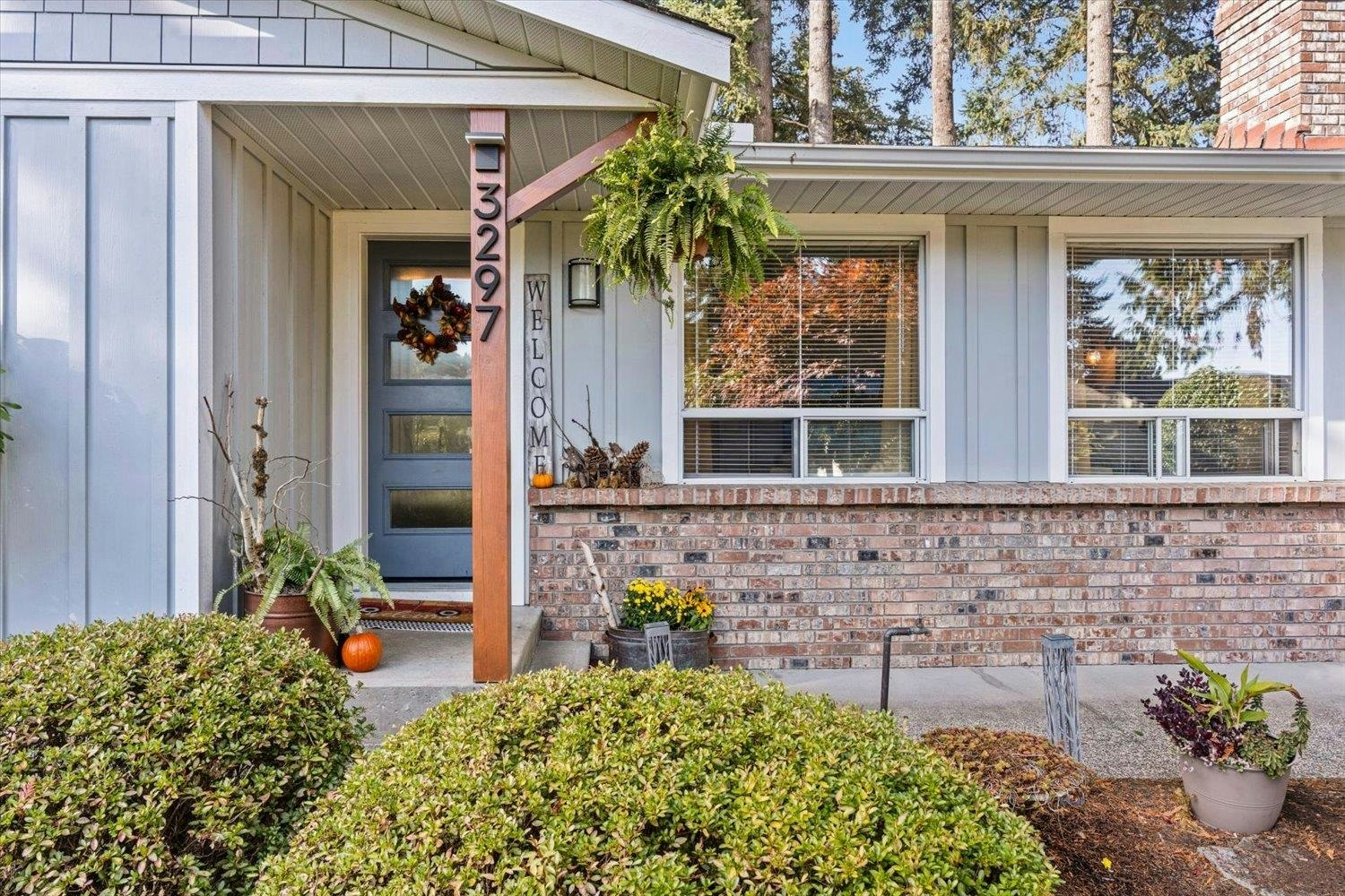 3297 Vernon Terrace - 2