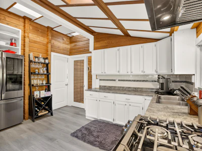 9560 Monte Vista Street - 4