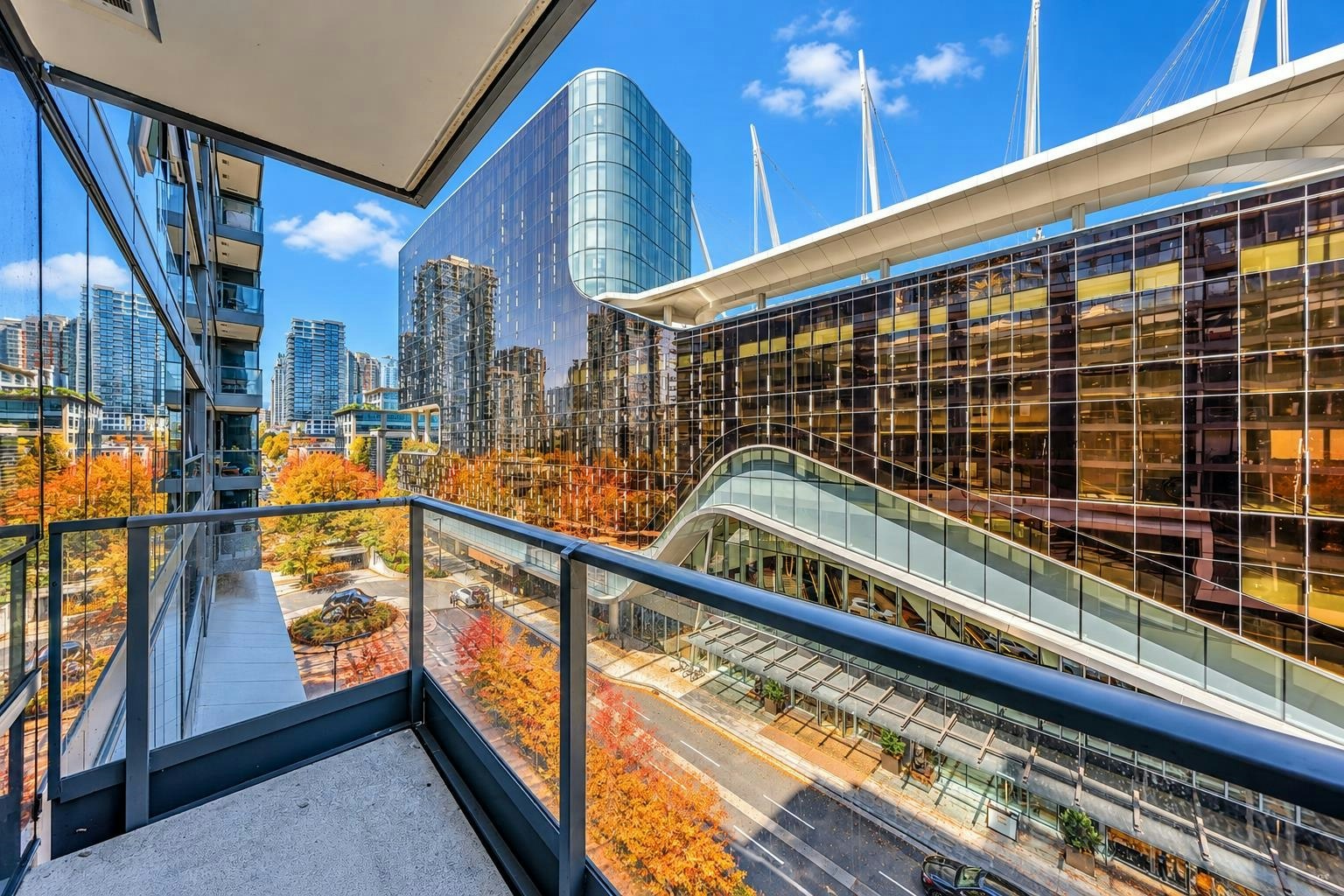 752-38 Smithe Street - 5