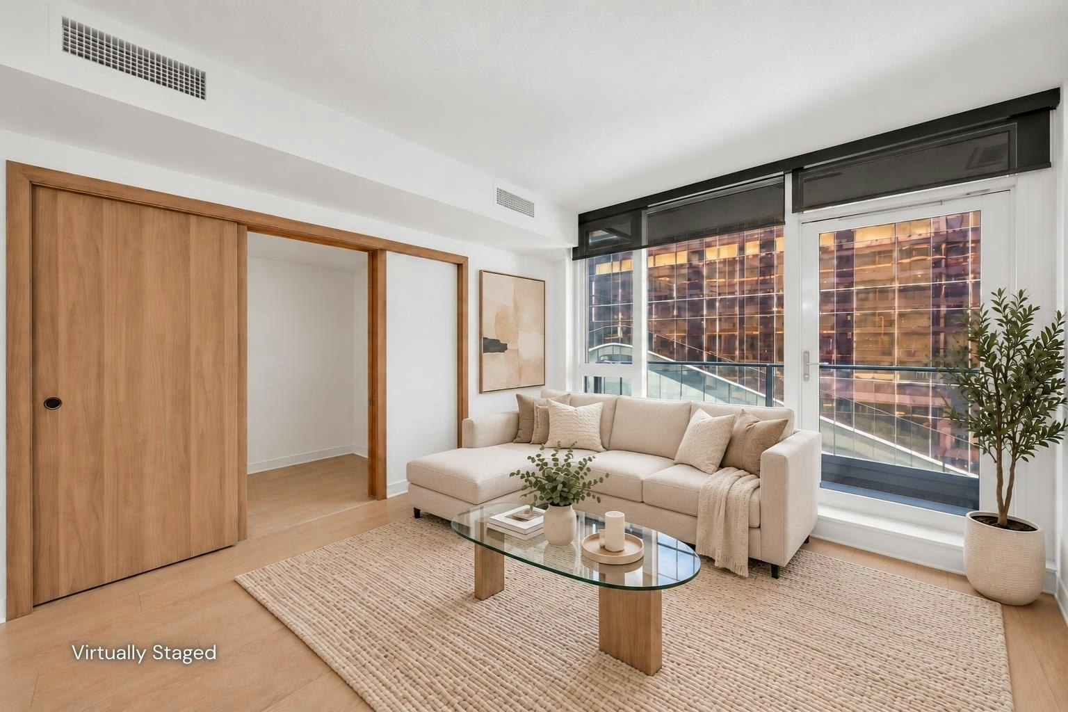 752-38 Smithe Street - 3