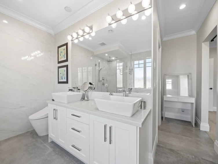 4839 Francis Road, Richmond, BC, V7C 1J8 - 23