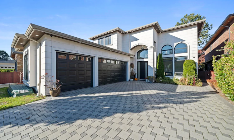 4839 Francis Road