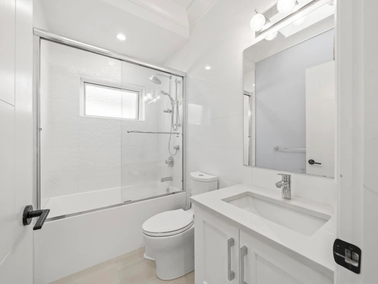 4839 Francis Road, Richmond, BC, V7C 1J8 - 30