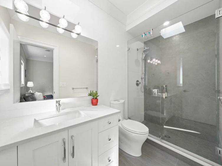 4839 Francis Road, Richmond, BC, V7C 1J8 - 28