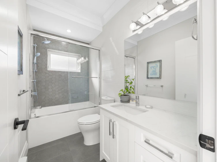 4839 Francis Road, Richmond, BC, V7C 1J8 - 26