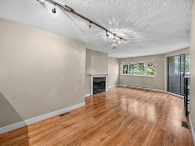 202-936 Bute Street - 2