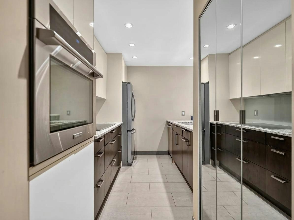 202-936 Bute Street, Vancouver, BC, V6E 1Y8 - 13