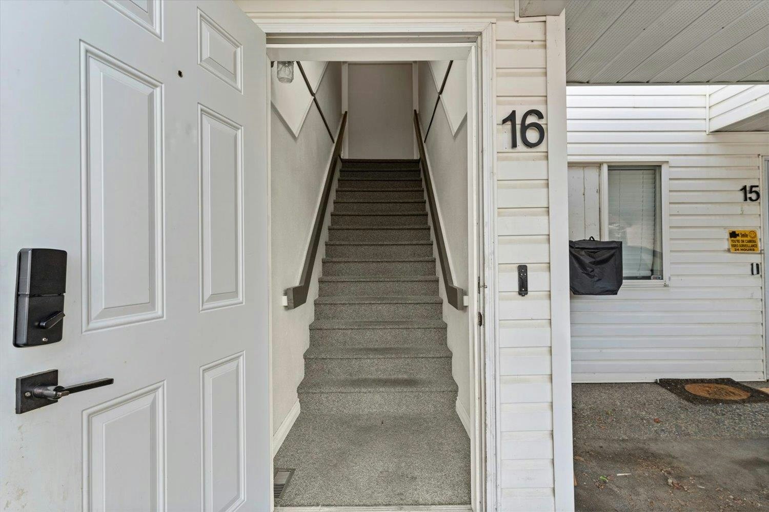16-7715 Luckakuck Place, Chilliwack, BC, V2R 3N6 - 2