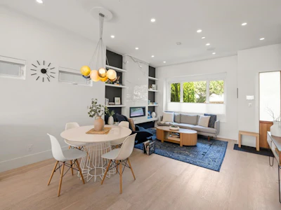506 E 18th Avenue - 5