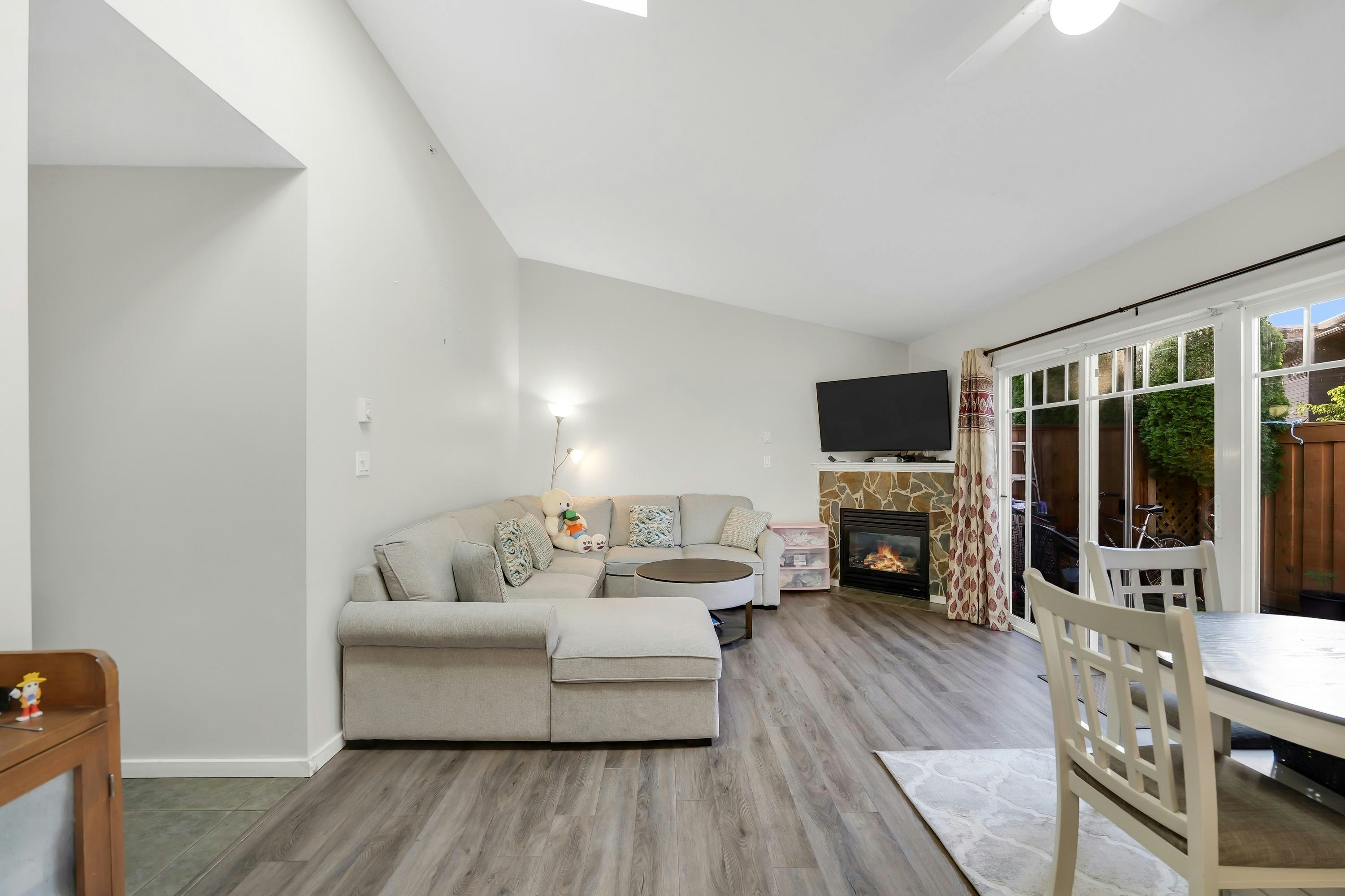 95-1821 Willow Crescent - 3