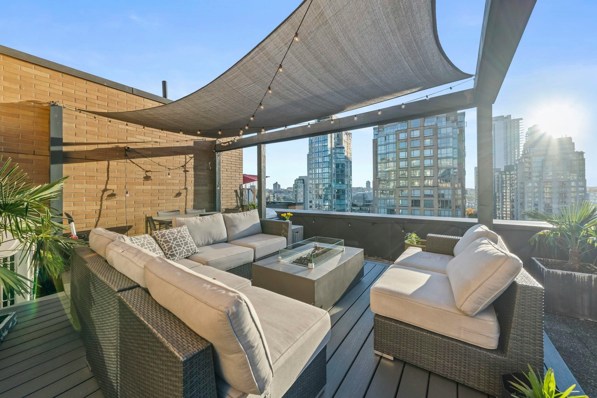 1704-488 Helmcken Street - 2