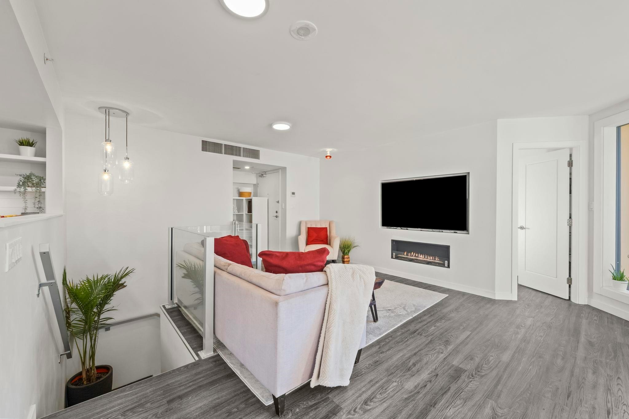 1704-488 Helmcken Street - 3