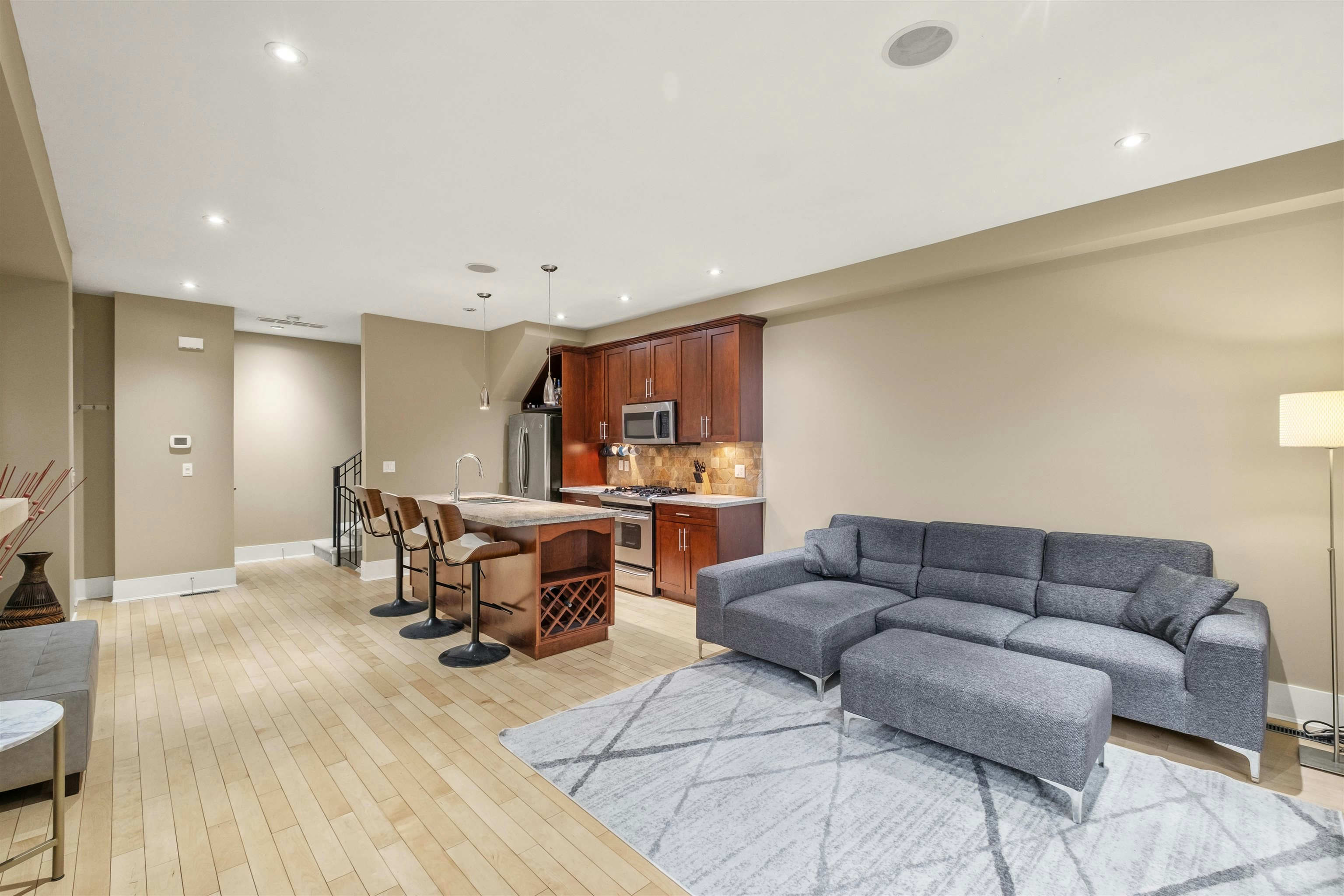 1620 St. Andrews Avenue, North Vancouver, BC, V7L 3L6 - 7