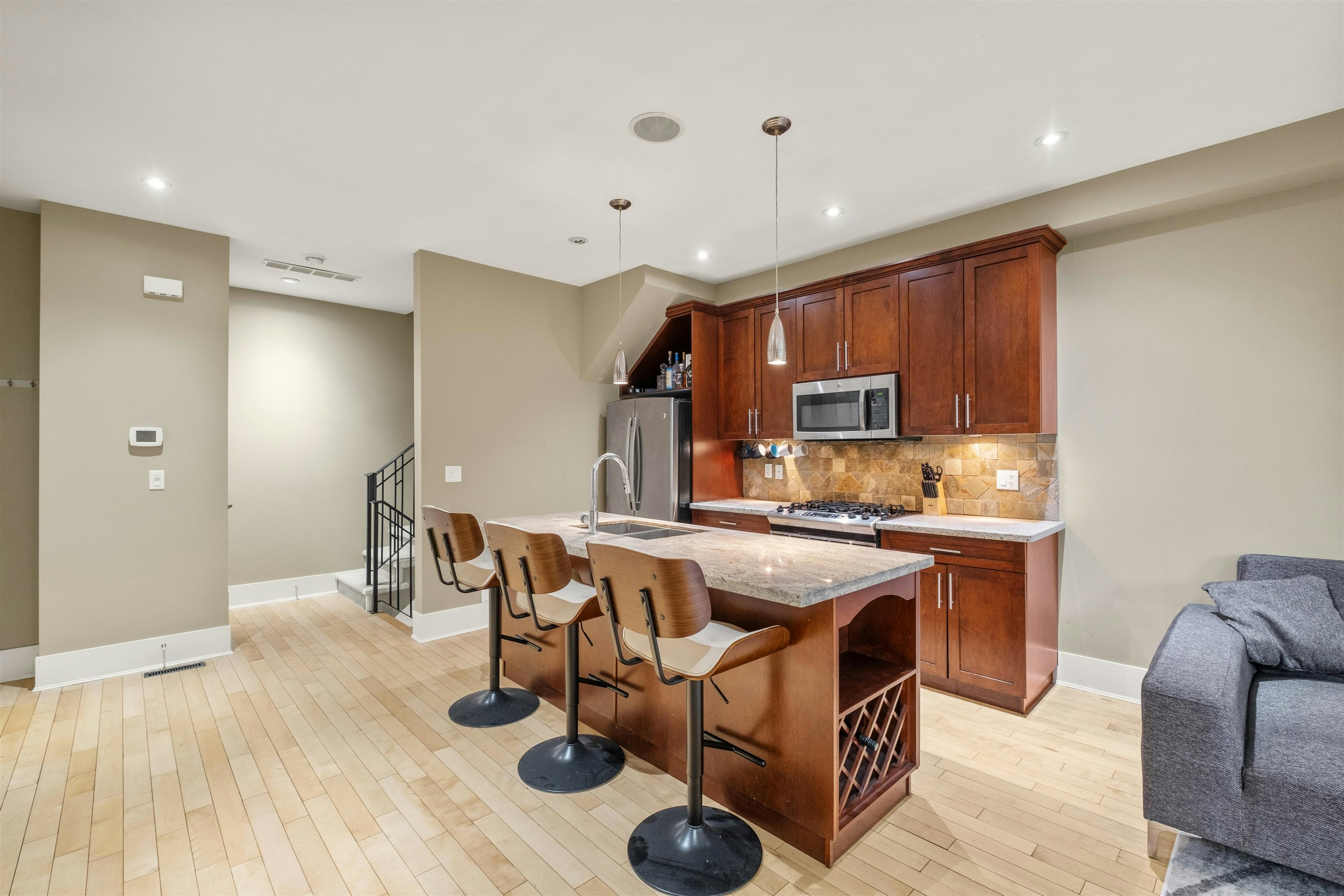 1620 St. Andrews Avenue, North Vancouver, BC, V7L 3L6 - 6