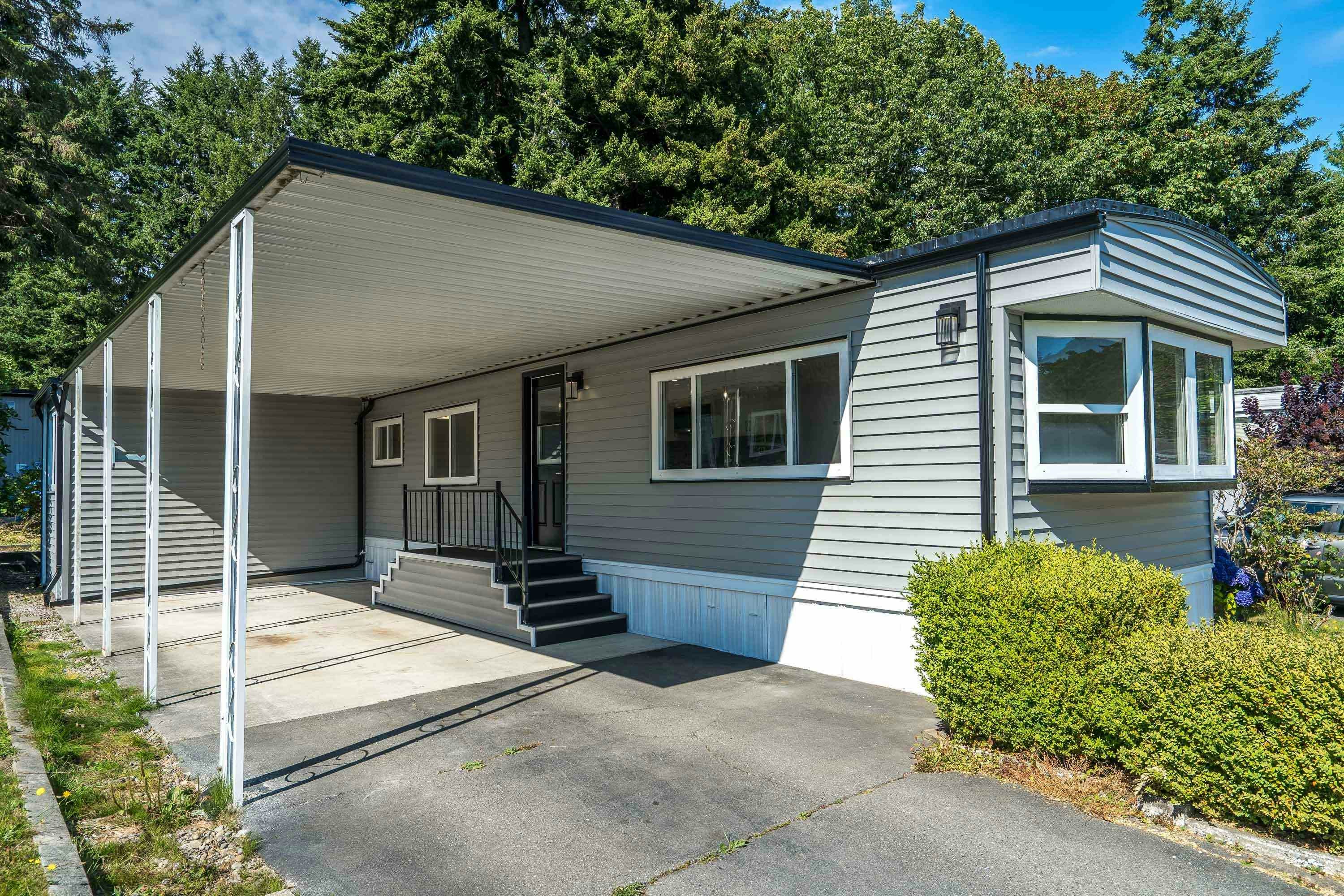 222-1840 160 Street, Surrey, BC, V4A 4X4