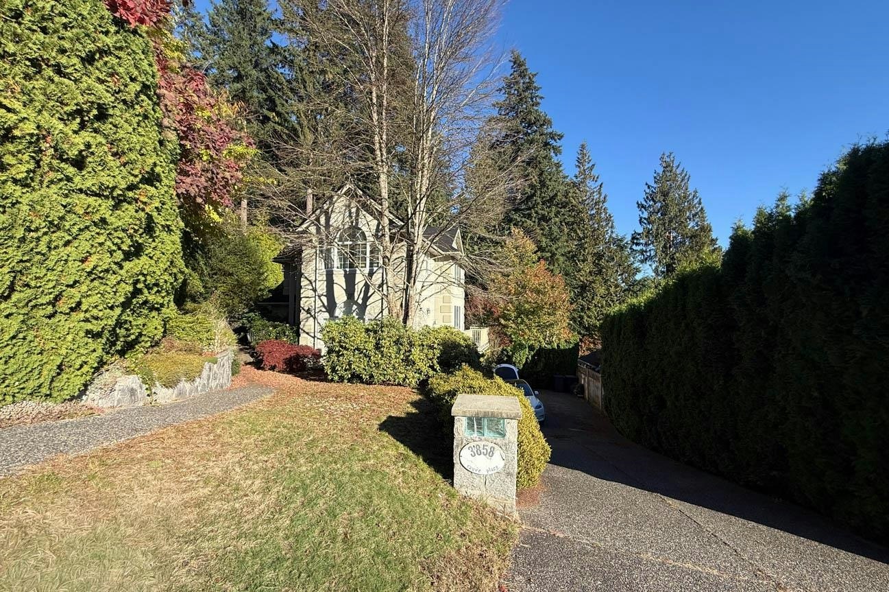3858 Sauve Place, North Vancouver, BC, V7K 3C8 - 2