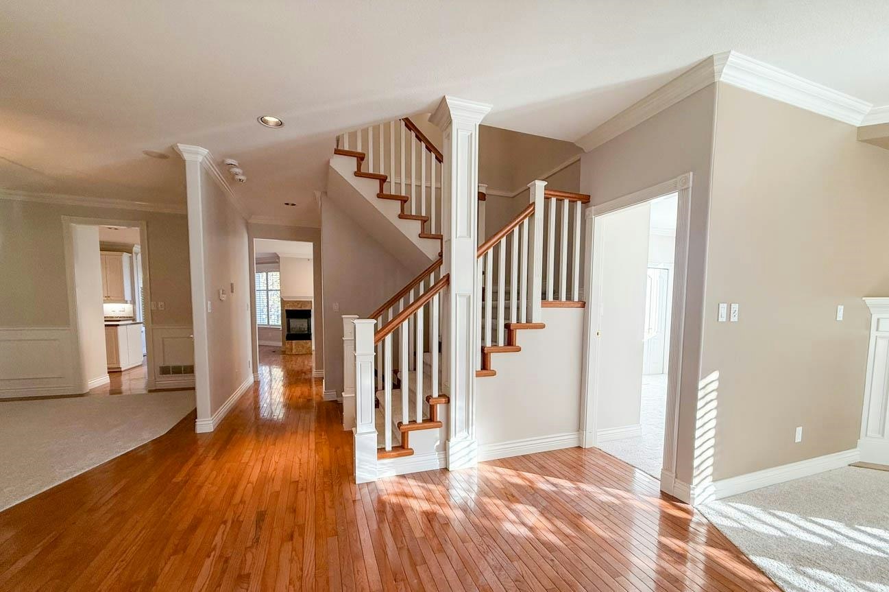 3858 Sauve Place, North Vancouver, BC, V7K 3C8 - 5