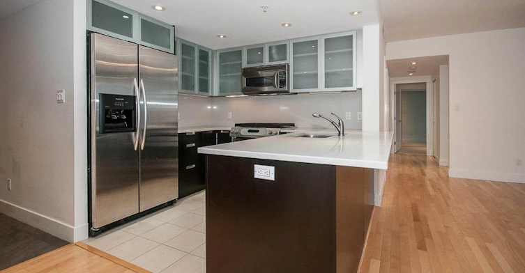 2501-1205 W Hastings, Vancouver, BC, V6E 4T7 - 3