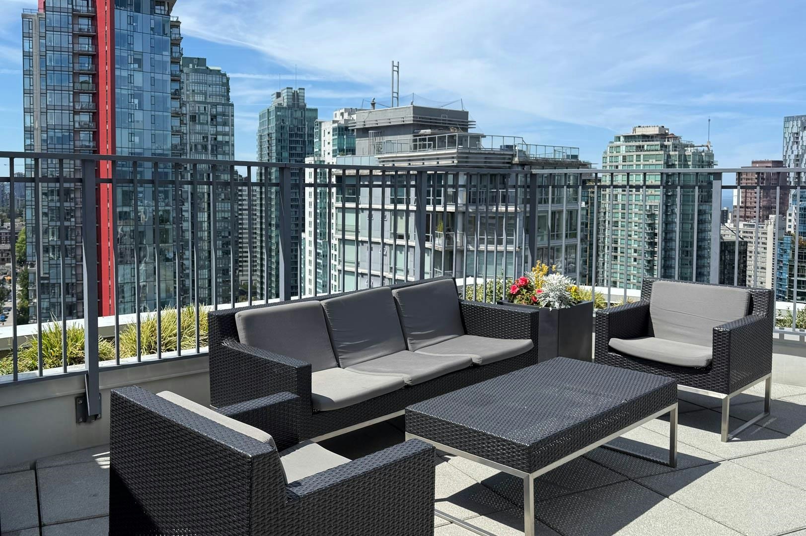 2501-1205 W Hastings, Vancouver, BC, V6E 4T7 - 25
