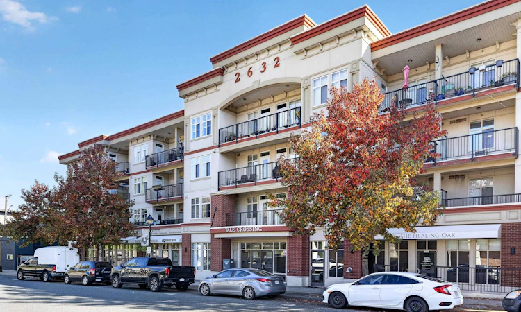 208-2632 Pauline Street
